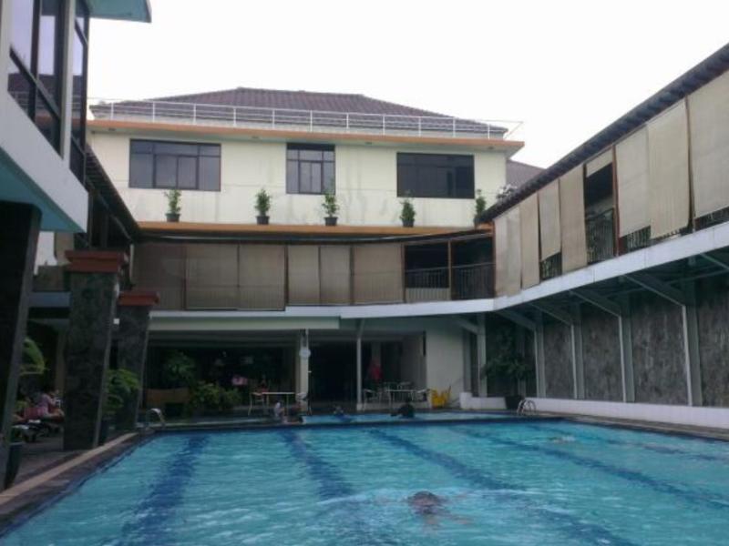 Grand Pasundan Convention Hotel