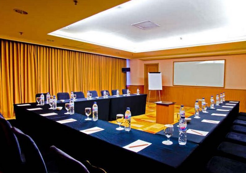Hotel Aryaduta Makassar