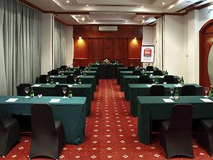 Ibis Surabaya Rajawali