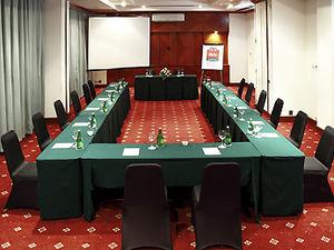 Ibis Surabaya Rajawali