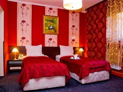 Maxim Boutique Hotel