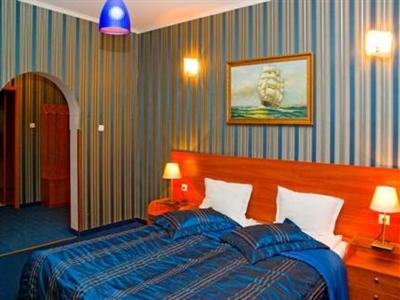 Maxim Boutique Hotel