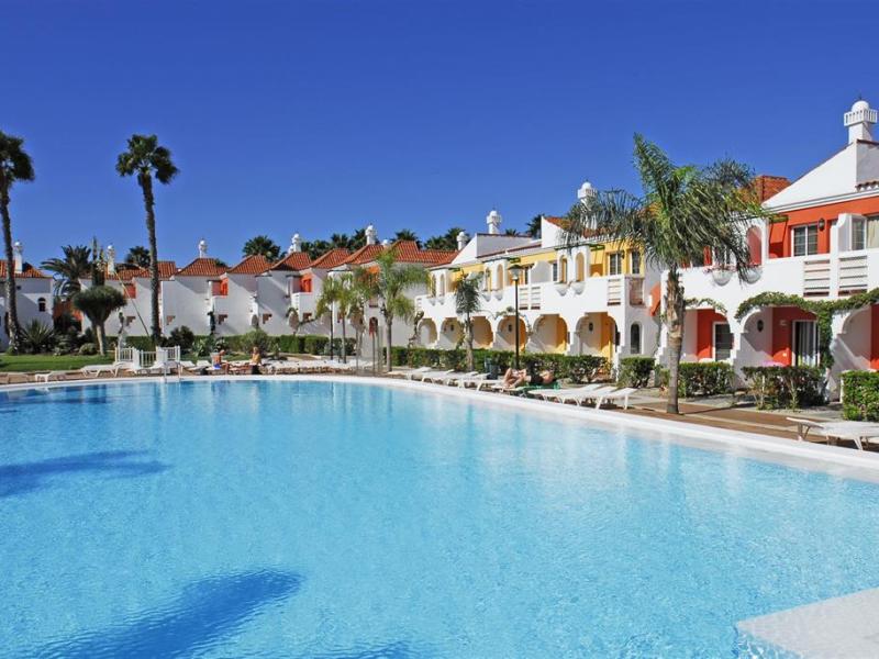 Bungalows Cordial Green Golf