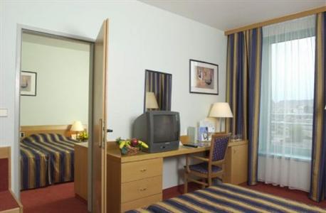Holiday Inn Budapest-Budaors
