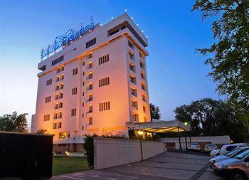 Sarovar Portico