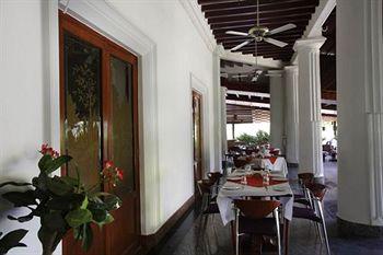 Отель Jayamahal Palace Индия, Бангалор, фото 12