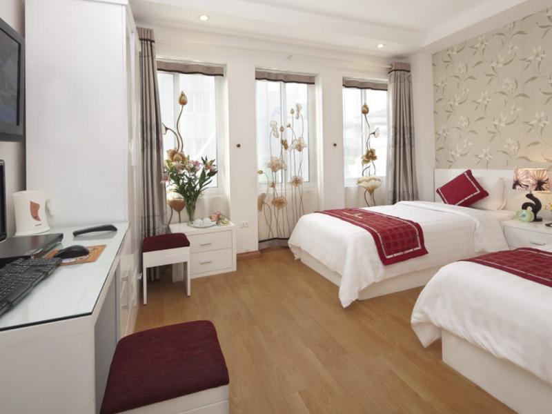 Hanoi Holiday Diamond Hotel