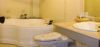 Silverland Boutique Hotel