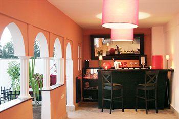 Riad La Maison Rouge