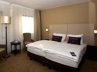 Australia Hotel
