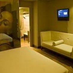 Hotel Cruise