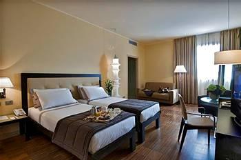 Hotel Cruise