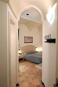 Bellevue Suite