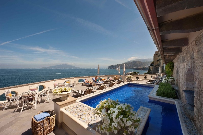 Bellevue Syrene Hotel