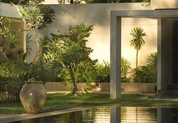 FCC Angkor managed by Avani