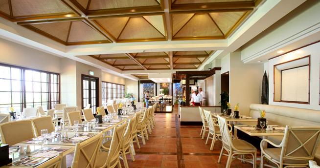 Waterfront Insular Hotel