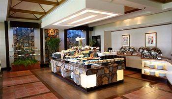Waterfront Insular Hotel