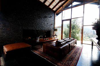 Santiago Hillside Hotel