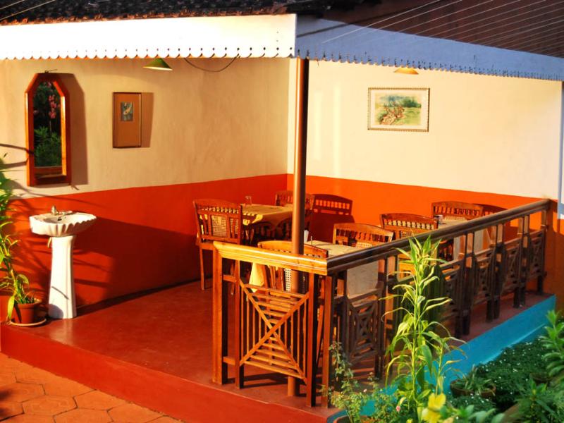 Rossitta Wood Castle