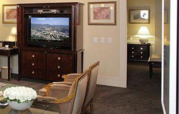 Caesar Business Sao Paulo International Airport