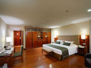 Golden Tulip Belas Artes