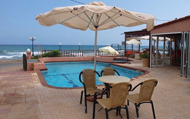 Coralli Beach Apartments