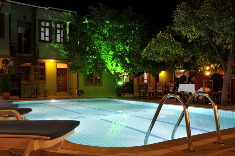 Maya Oscar Boutique Hotel