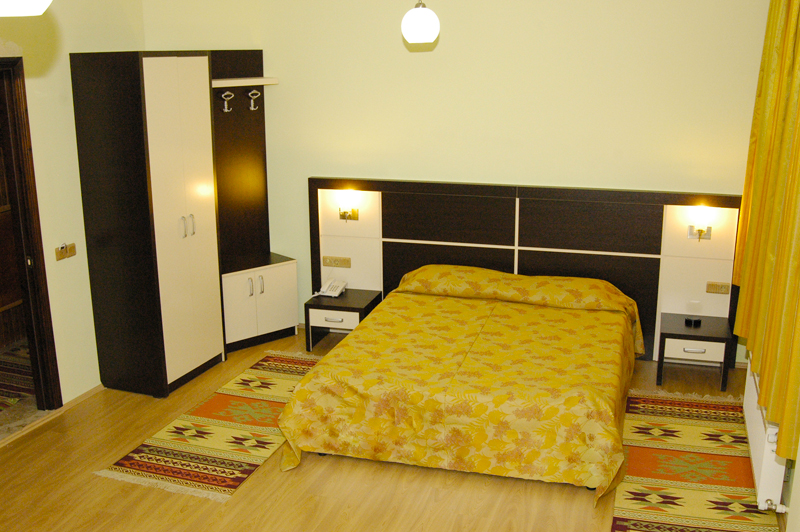 Maya Oscar Boutique Hotel