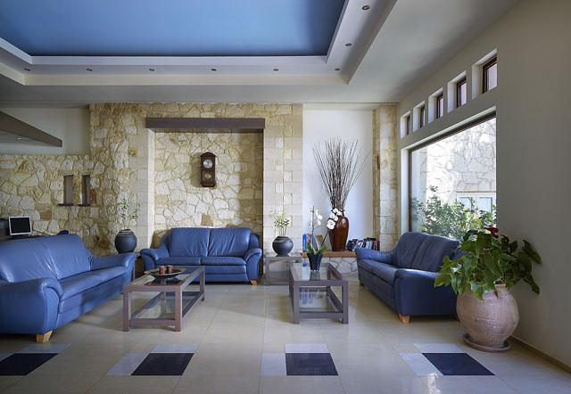 Elotis Suites