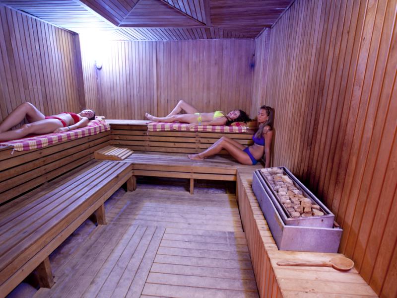 Aleria Belport Beach Hotel