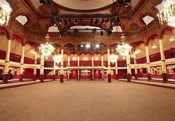 Renaissance Paris Arc De Triomphe