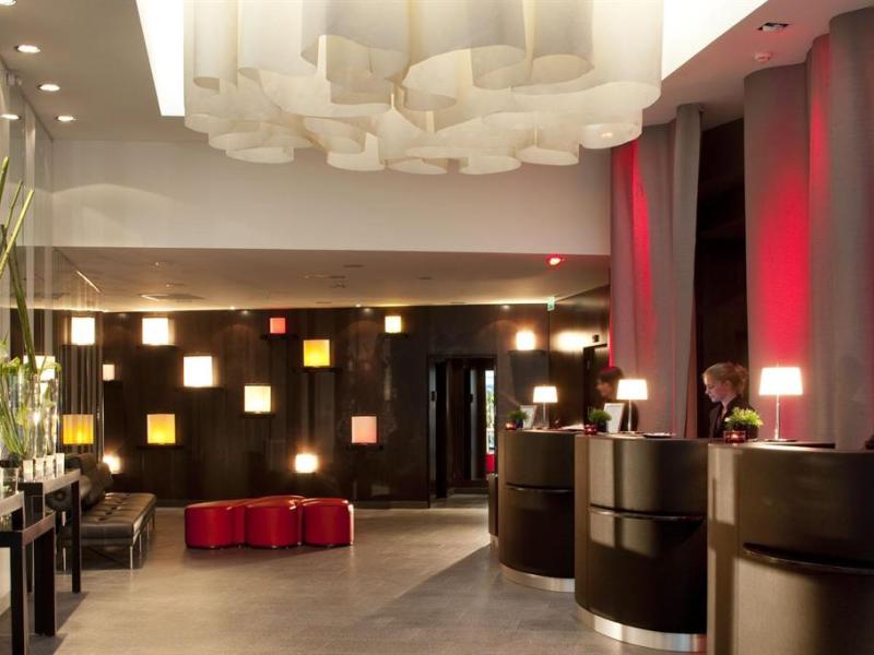 Renaissance Paris Arc De Triomphe