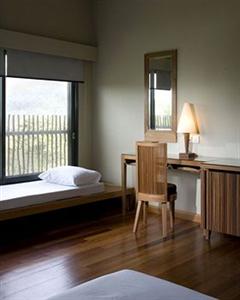 Belum Rainforest Resort