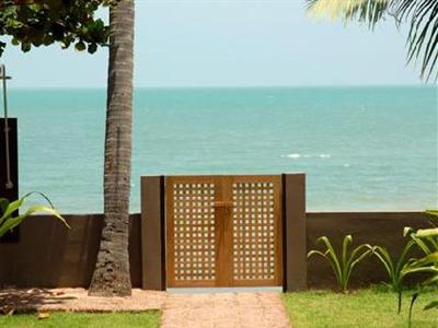 Villa Tanamera Resort