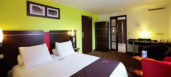 Daanish Residency