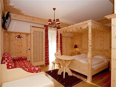 Belvedere Dolomites Flower Hotel