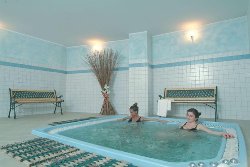 Hotel Belvedere (Sestriere)