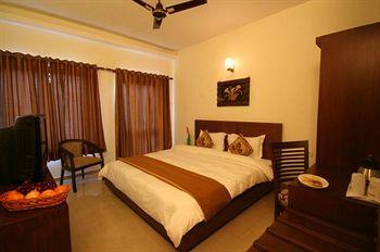 Le Seasons Beach Resort Candolim