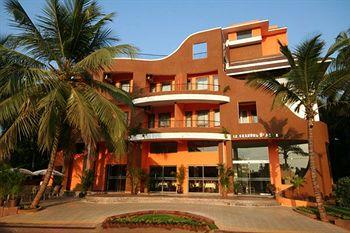Le Seasons Beach Resort Candolim