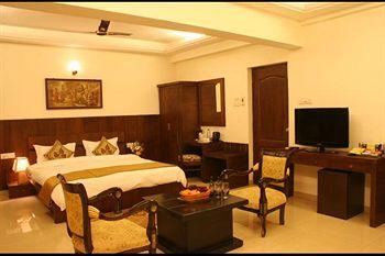 Le Seasons Beach Resort Candolim