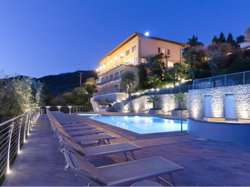 Hotel Benacus