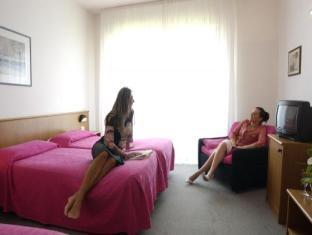 Hotel Benacus