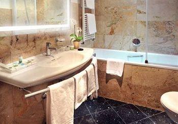 IH Hotel Firenze Business