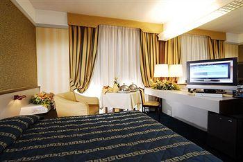 Maxim (Флоренция)