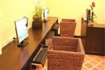 Отель Benyada Lodge Таиланд, пляж Сурин, фото 4