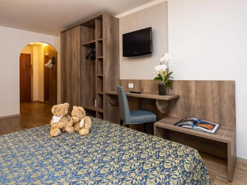 Hotel Alpen - Andalo