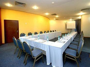 Golden Park International Foz