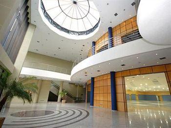 Golden Park International Foz