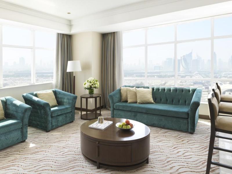 Park Regis Kris Kin Hotel