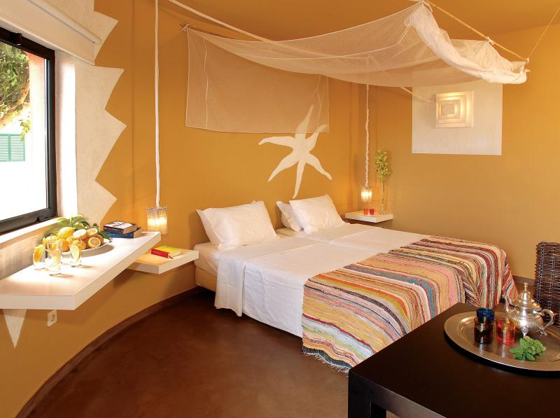 Costa d'Oiro Ambiance Village